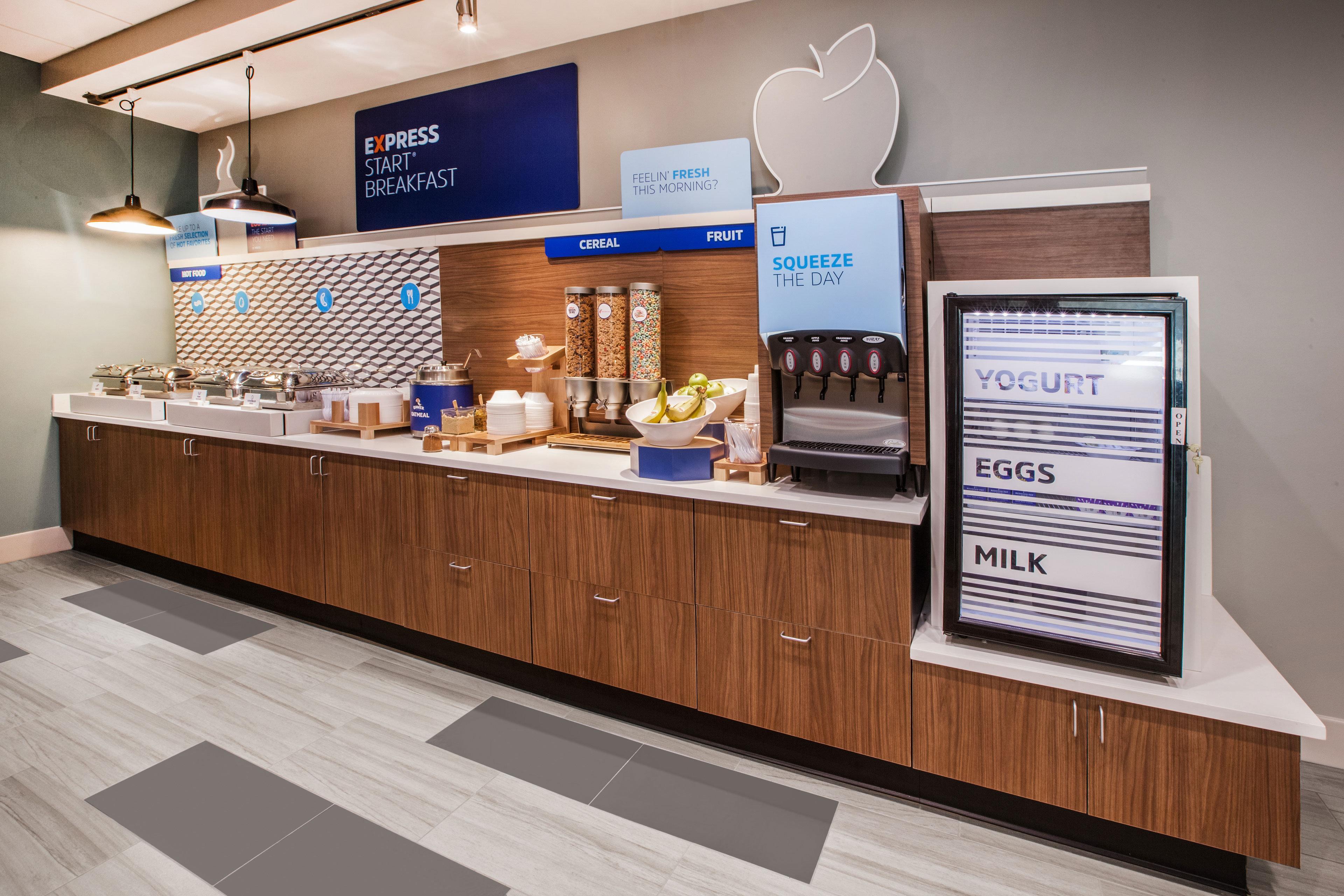 Holiday Inn Express & Suites Tulsa Midtown By Ihg Zewnętrze zdjęcie